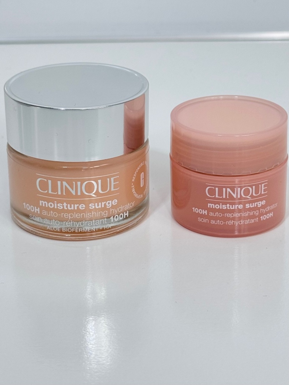 CLINIQUE Moisture Surge 100H Gel Moisturizer Set Skincare Bundle (50 ml + 15 ml)